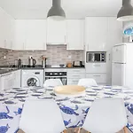 아파트 With Balcony - 2 Min Walk To The By Lisbeyond